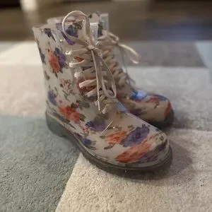 Jelly boots forever 21 sales